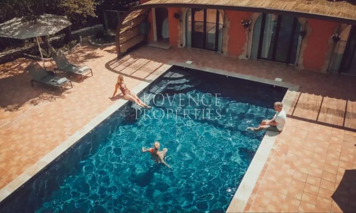 Image No.10-10 Bed House for sale