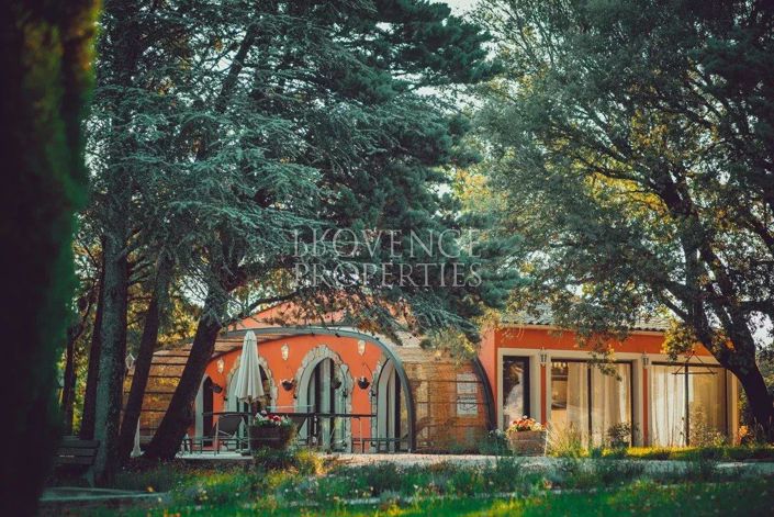 Image No.16-10 Bed House for sale