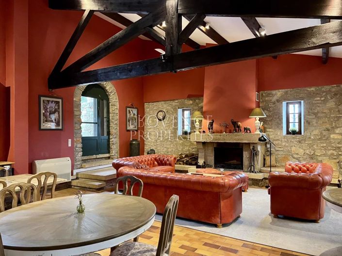 Image No.23-10 Bed House for sale