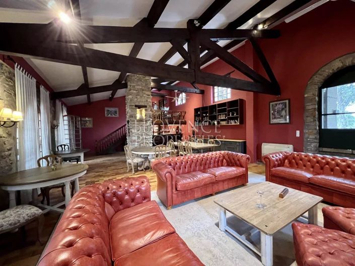 Image No.28-10 Bed House for sale