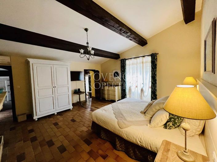 Image No.35-10 Bed House for sale