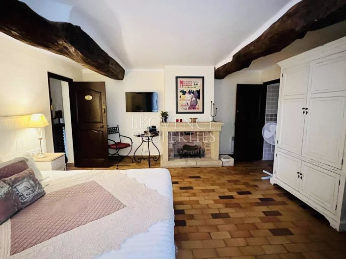 Image No.39-10 Bed House for sale