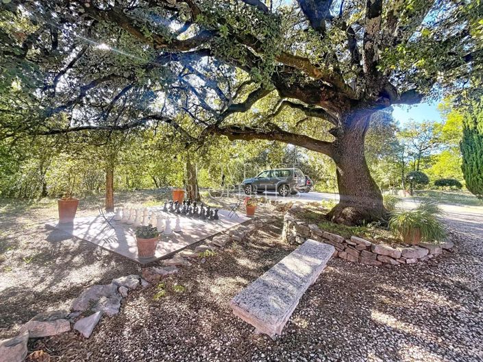 Image No.59-10 Bed House for sale