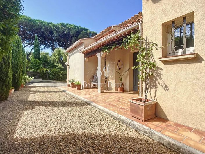 Image No.2-Maison de 3 chambres à vendre à Sainte-Maxime