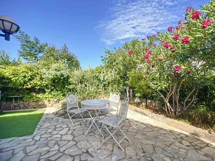 Image No.5-3 Bed House for sale