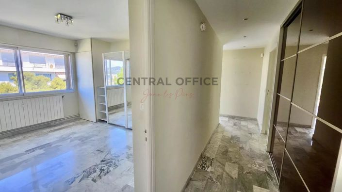 Image No.7-3 Bed Apartment for sale