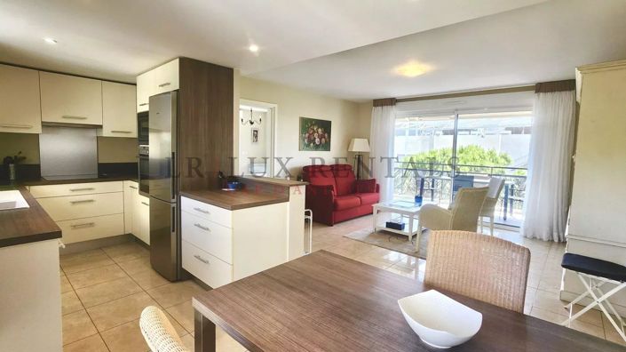 Image No.2-Apartment for sale