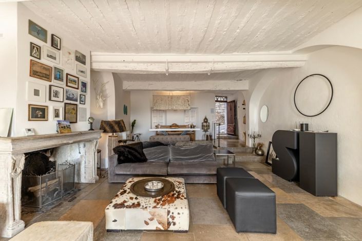 Image No.7-3 Bed House for sale