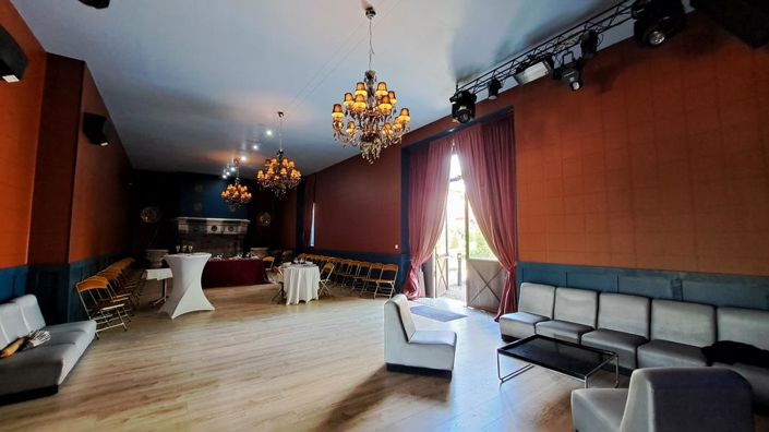 Image No.18-5 Bed Property for sale