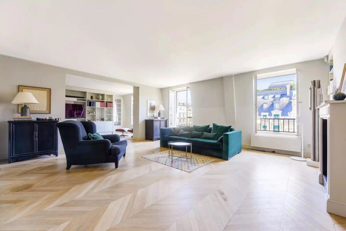 Image No.2-5 Bed Apartment for sale