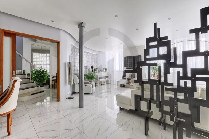 Image No.7-3 Bed House for sale