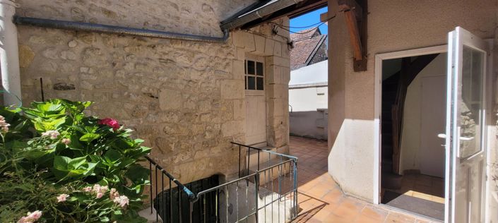 Image No.1-Maison de 2 chambres à vendre à L'Île-Bouchard