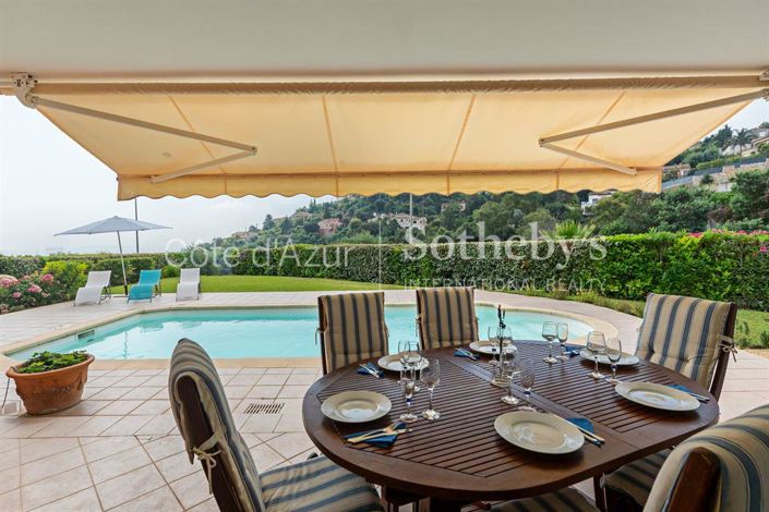 Image No.1-5 Bed Apartment for sale