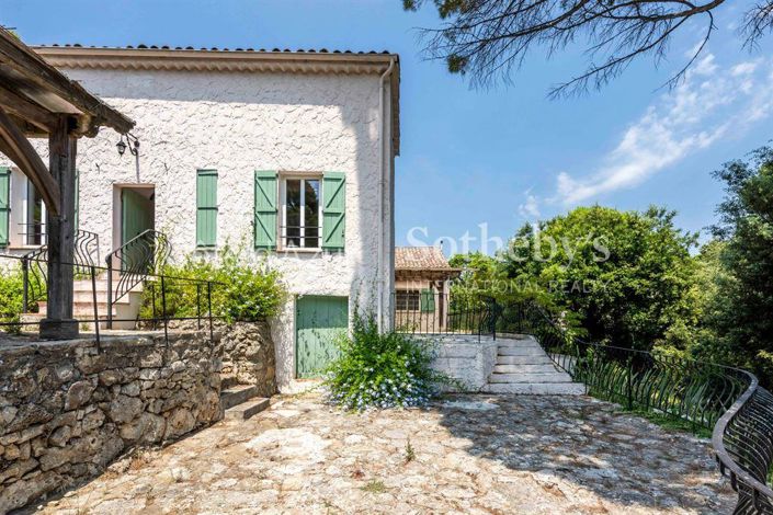 Image No.3-5 Bed Property for sale