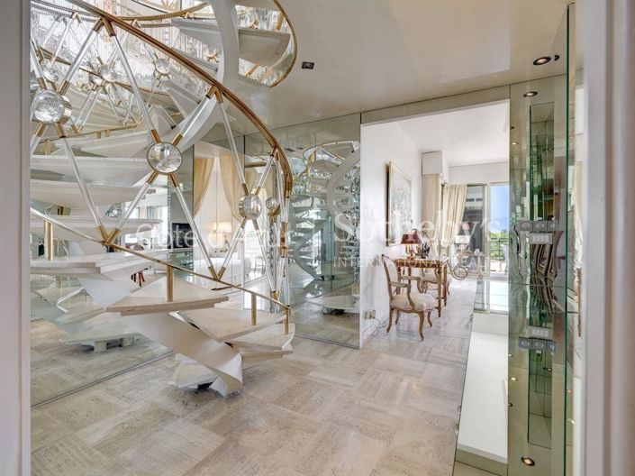 Image No.11-3 Bed Apartment for sale