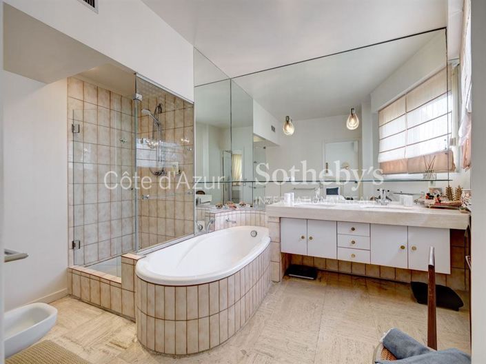 Image No.9-3 Bed Apartment for sale