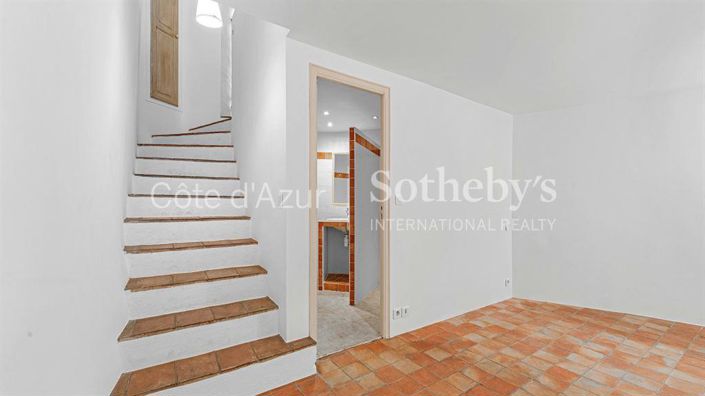 Image No.9-Maison de 1 chambre à vendre à Grimaud