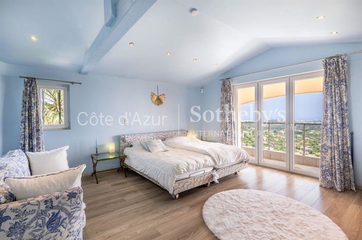 Image No.12-Propriété de 7 chambres à vendre à Vallauris