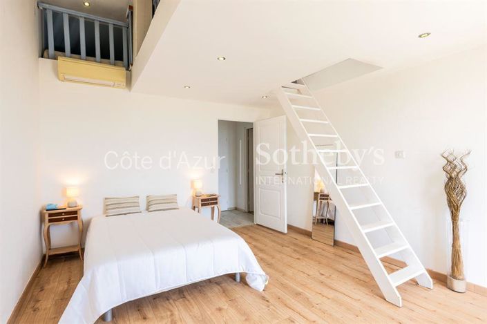 Image No.14-Propriété de 7 chambres à vendre à Vallauris