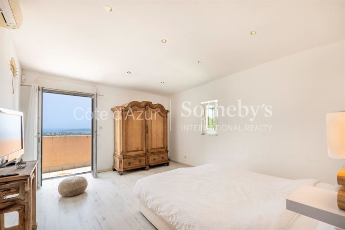 Image No.15-Propriété de 7 chambres à vendre à Vallauris