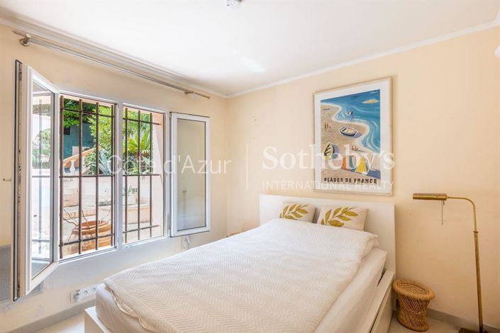 Image No.17-Propriété de 7 chambres à vendre à Vallauris