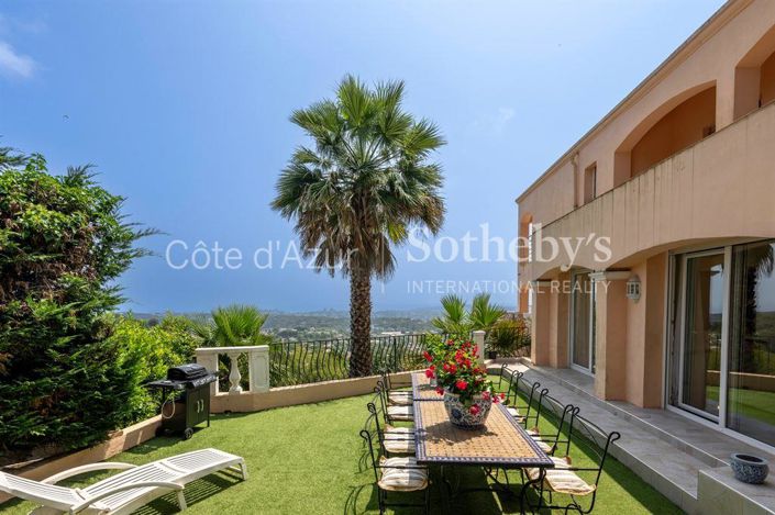 Image No.4-Propriété de 7 chambres à vendre à Vallauris