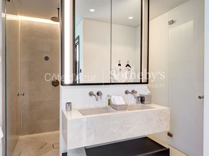 Image No.9-Propriété de 7 chambres à vendre à Mougins