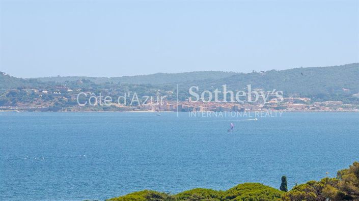 Image No.4-5 Bed Property for sale