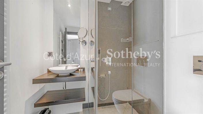 Image No.12-Propriété de 6 chambres à vendre à Grimaud