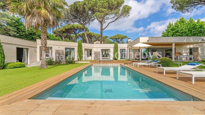 Image No.16-Propriété de 6 chambres à vendre à Grimaud