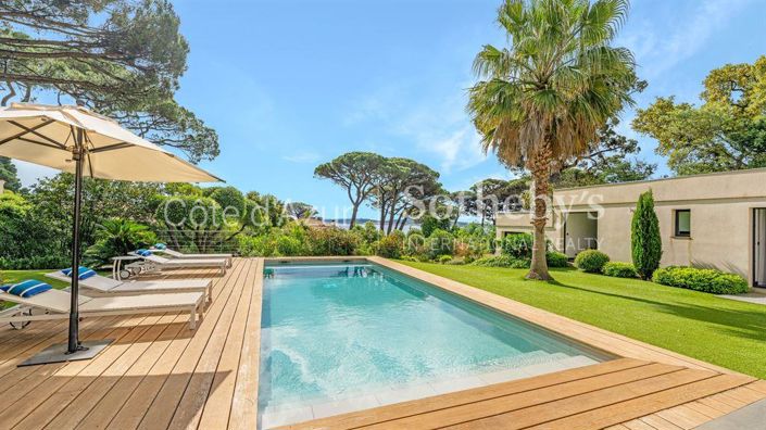 Image No.18-Propriété de 6 chambres à vendre à Grimaud