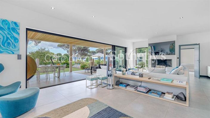 Image No.5-Propriété de 6 chambres à vendre à Grimaud