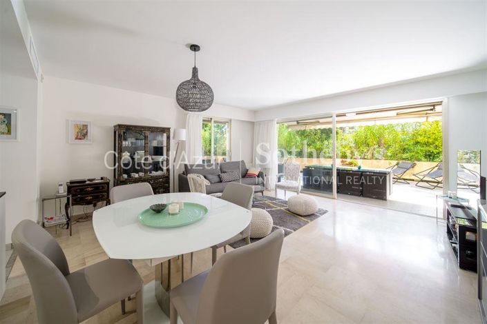 Image No.1-2 Bed Apartment for sale