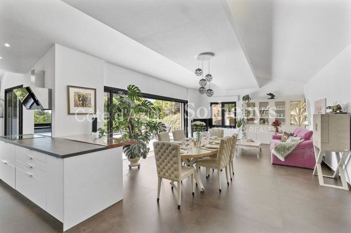 Image No.11-5 Bed House for sale