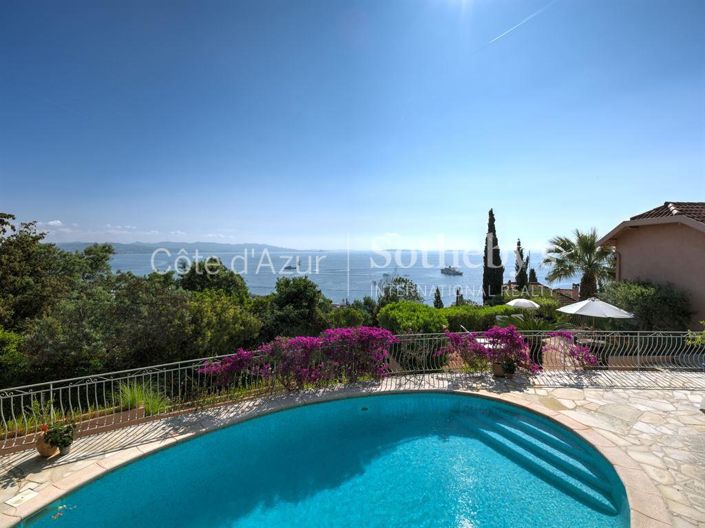 Image No.15-4 Bed Property for sale