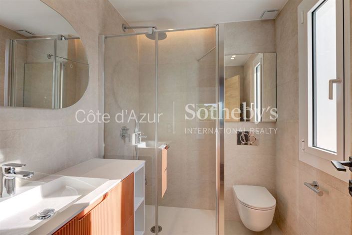 Image No.8-Appartement de 2 chambres à vendre à Cannes