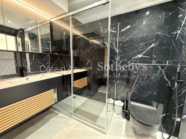 Image No.11-Appartement de 1 chambre à vendre à Cannes