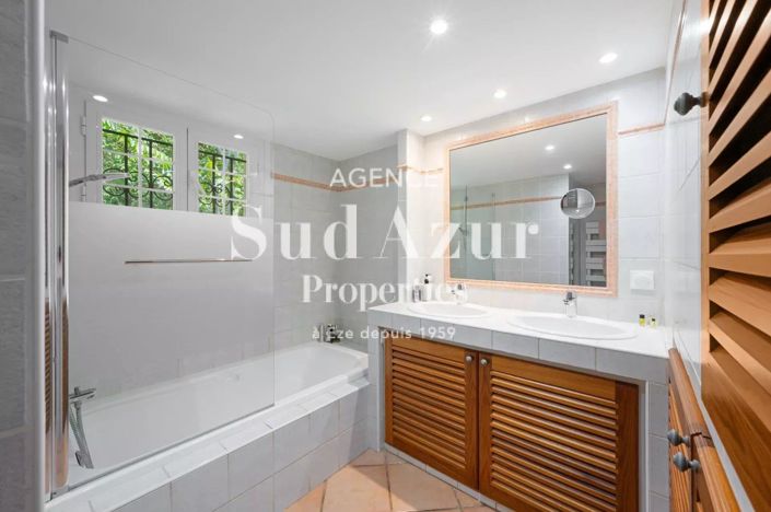 Image No.25-Maison à vendre à Èze