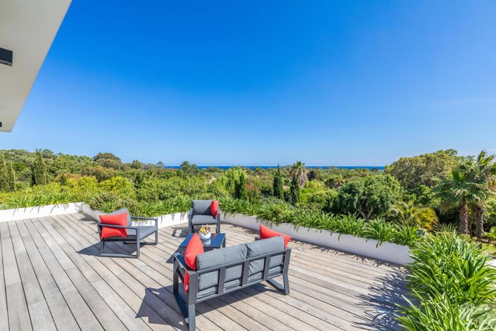 Image No.14-4 Bed House for sale