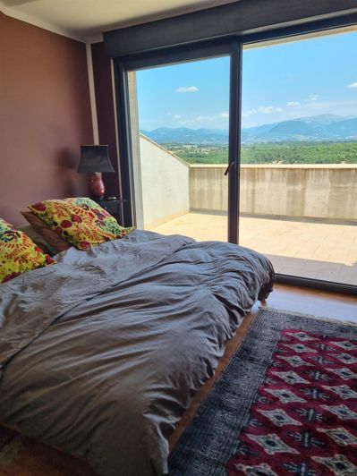 Image No.16-3 Bed House for sale