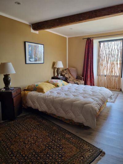 Image No.21-3 Bed House for sale