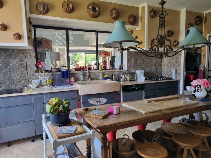 Image No.8-3 Bed House for sale