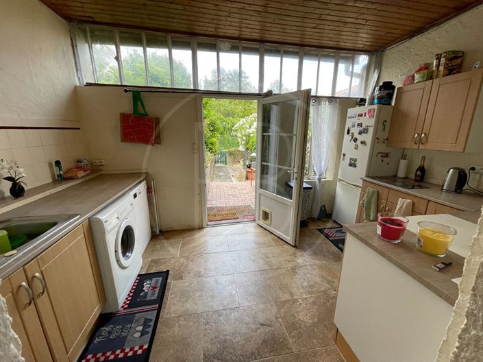 Image No.13-3 Bed House for sale