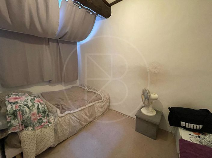 Image No.17-3 Bed House for sale