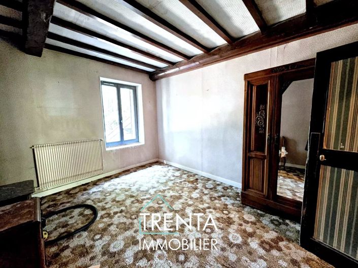 Image No.18-6 Bed House for sale