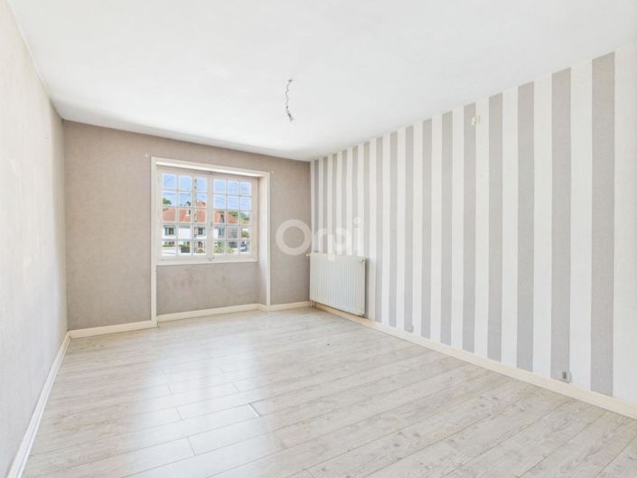 Image No.11-5 Bed House for sale