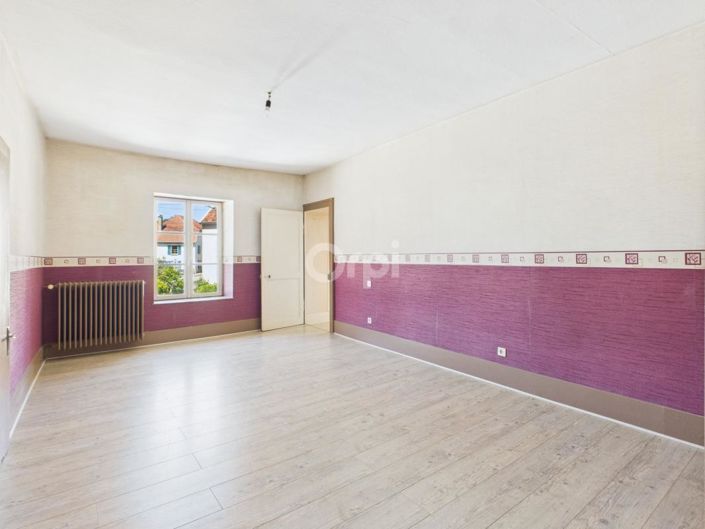 Image No.12-5 Bed House for sale