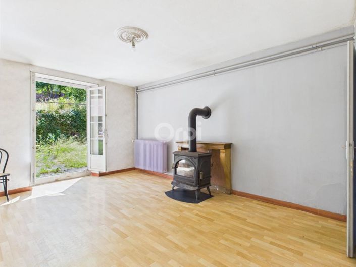 Image No.5-5 Bed House for sale