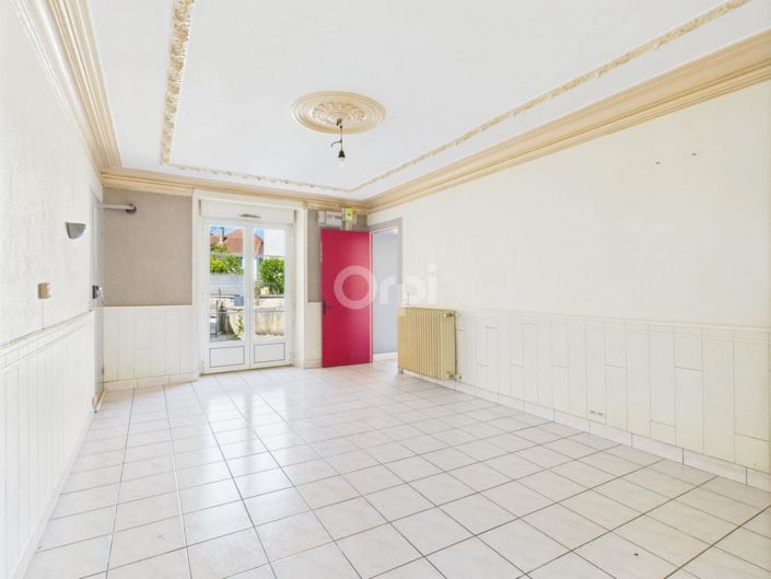 Image No.6-5 Bed House for sale