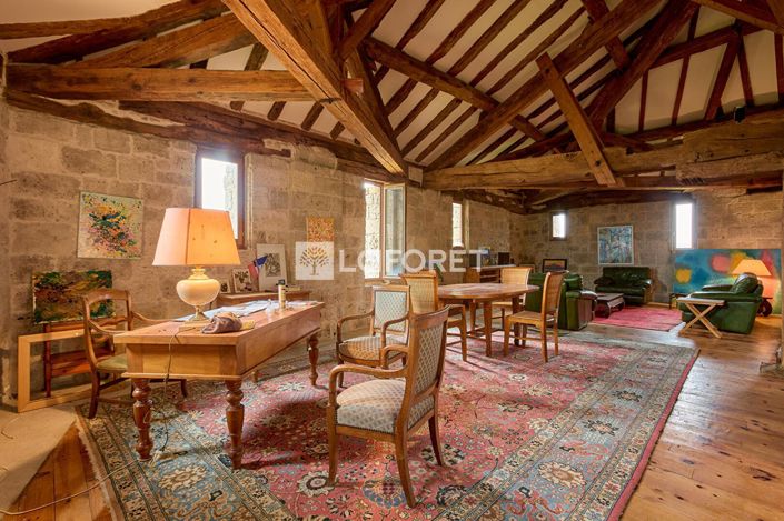 Image No.3-6 Bed Property for sale